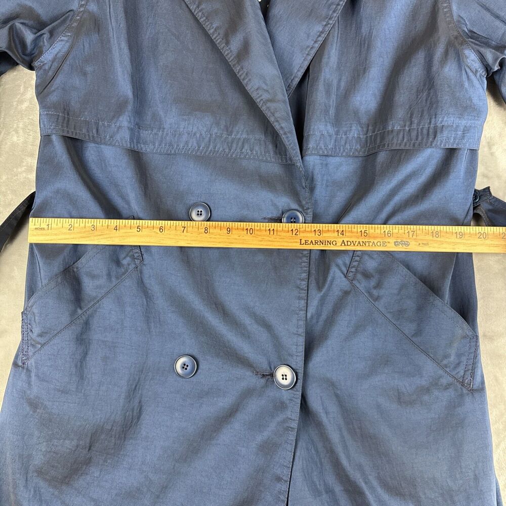 1980's Iridescent Blue Trench Coat Women's 9/10 Shoulder Epaulets‎ Belted (1107) - Picture 13 of 15